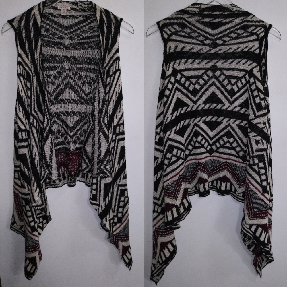 Aztec Print Cascading Sweater Vest Sz M-L